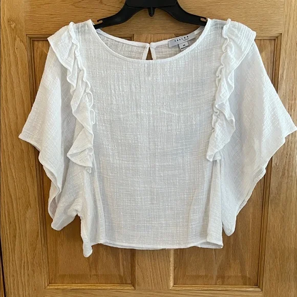 FAVLUX - Pretty White Ruffle Sleeve Blouse - Medium - Picture 15 of 16
